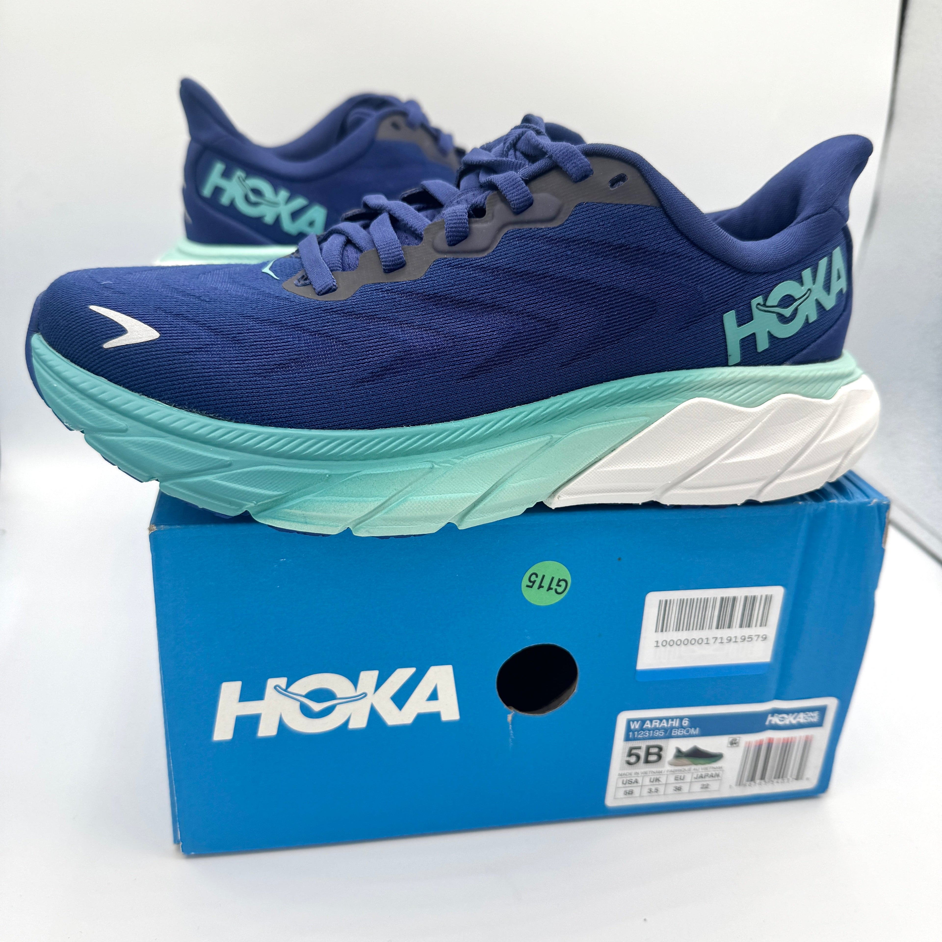 Hoka Arahi Blue Women’s Running Shoes — Outer Space / Bellwether Blue