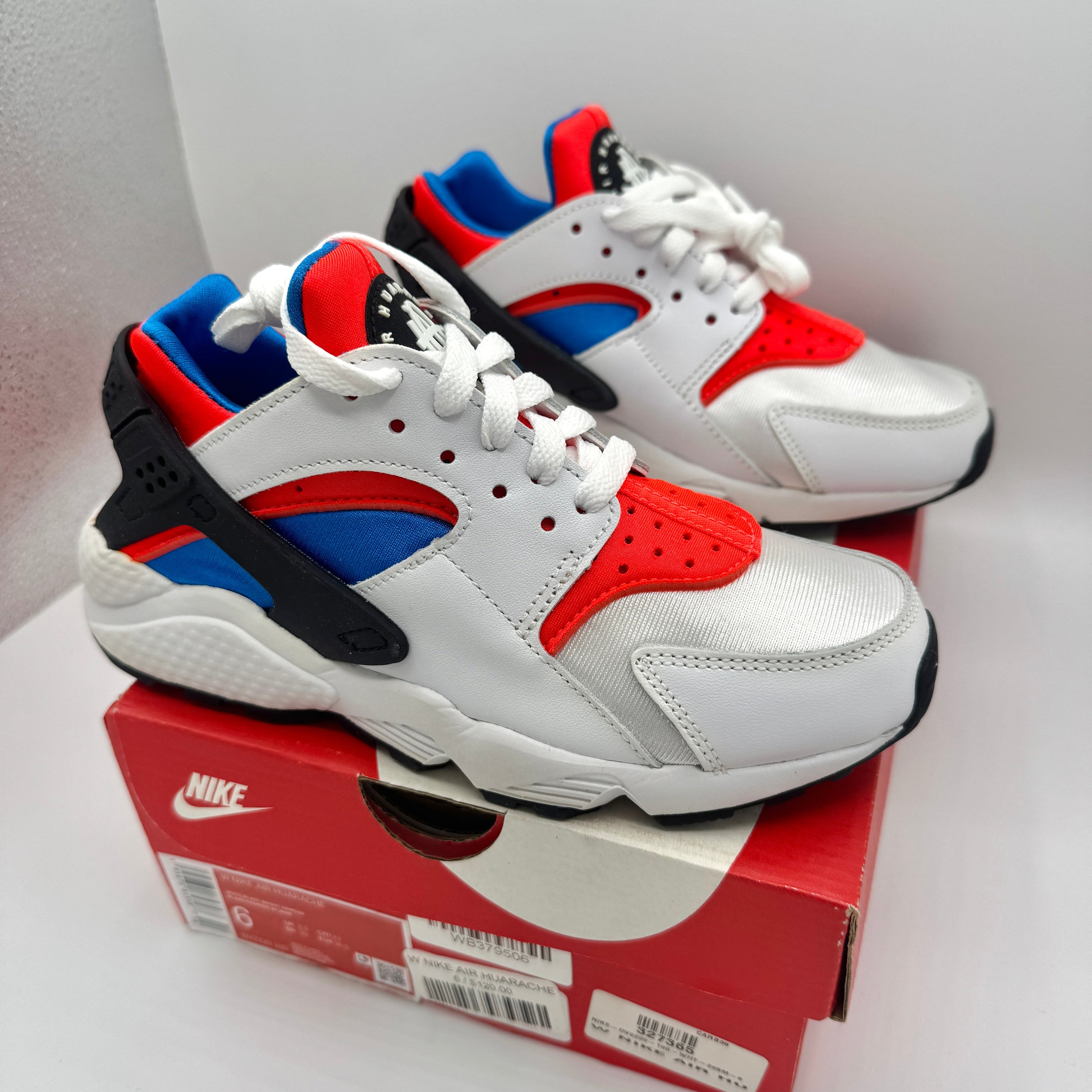 Nike Hurache Women’s Sneakers in White Bright Crimson / Photo Blue / Black