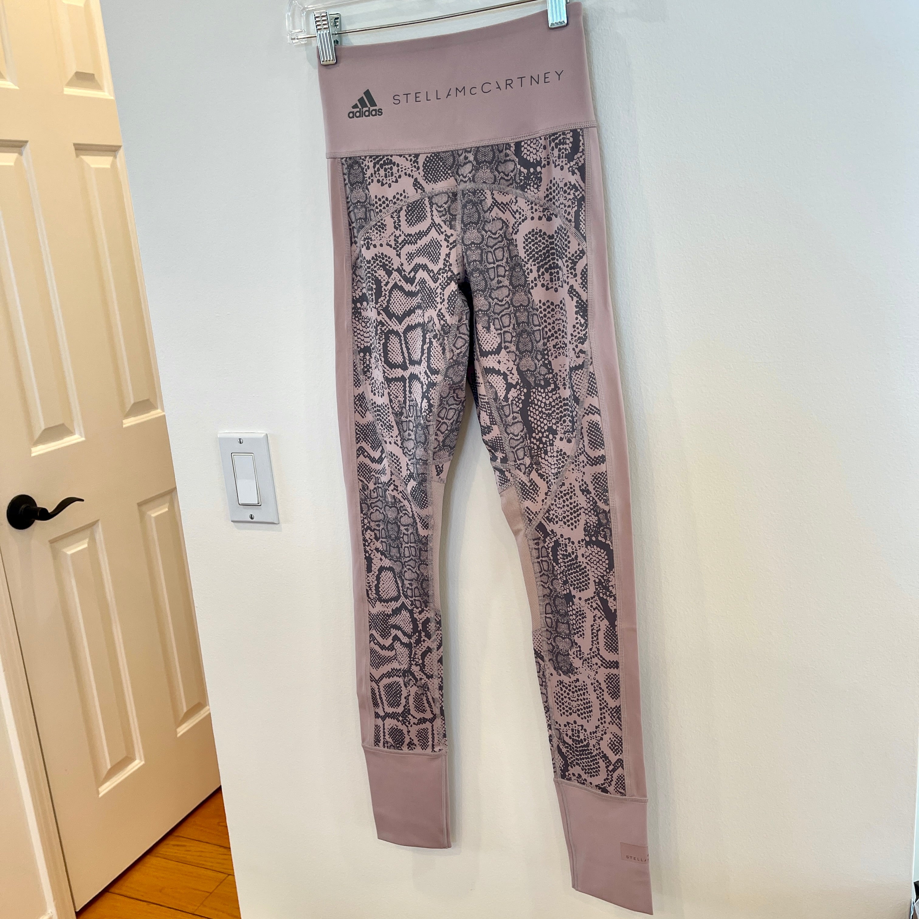 Stella McCartney Adidas Train BT Athletic Leggings in Mauve Tan Snake Brown