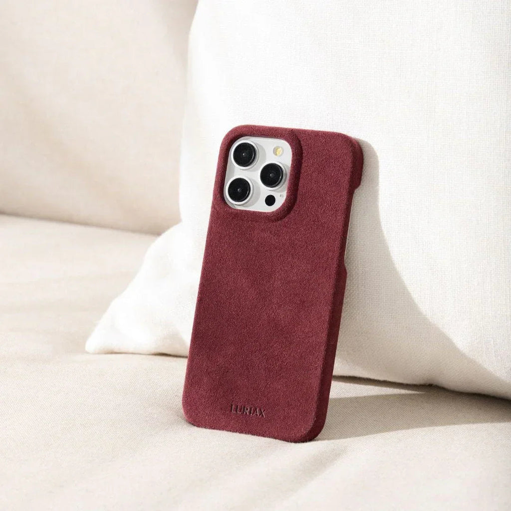 The Minimal — iPhone 15 Case