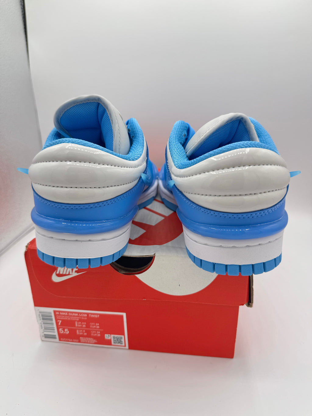 Nike Dunk Low Twist Sneakers - University Blue / White