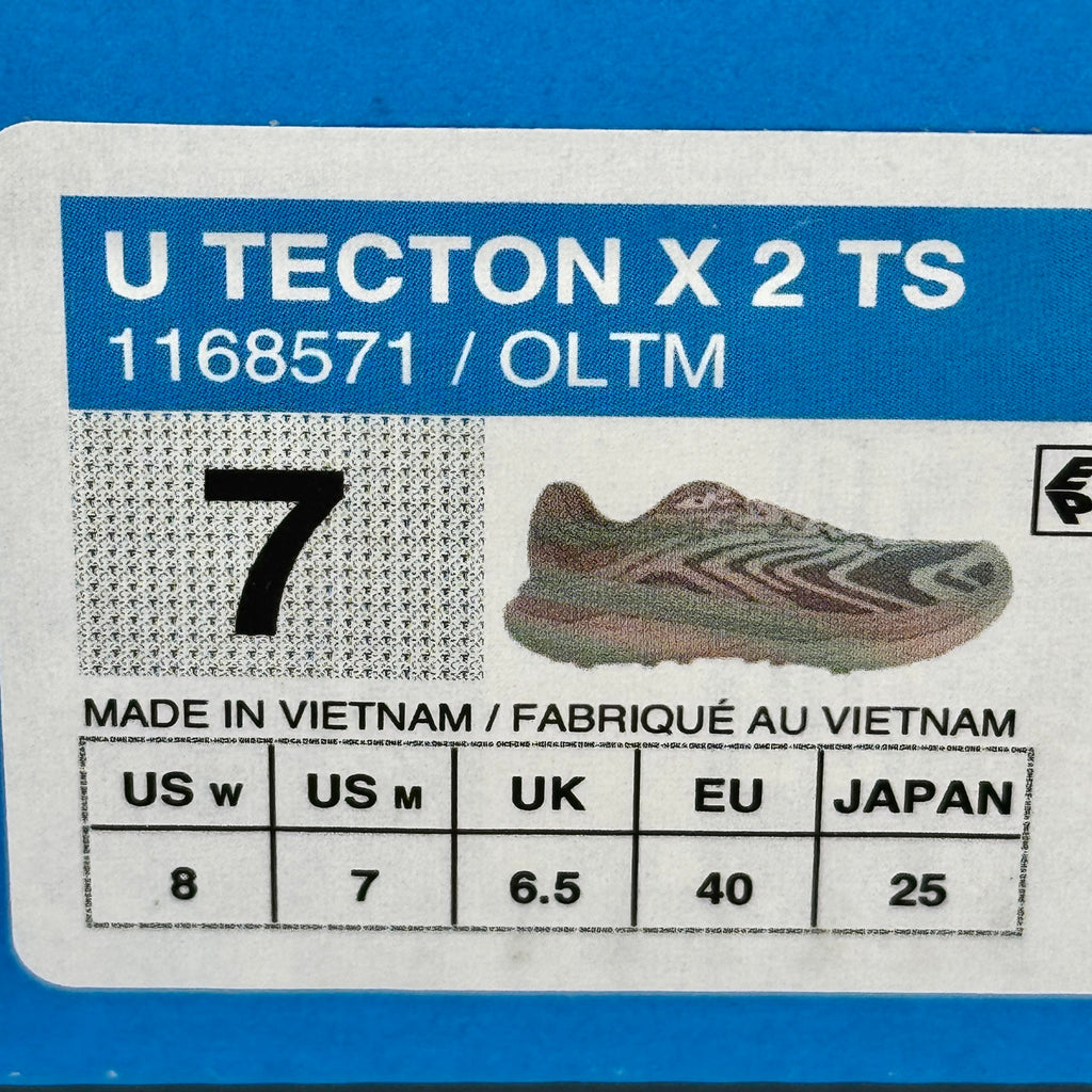 Hoka Stealth Tech Tecton X 2 Sneaker in Oatmeal /Oatmilk U Unisex