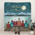 Personalized Grandparents & Grandkids Quilt/Fleece Throw Blanket - Gift Idea For Grandma/Grandma - Up to 4 Kids - We Love You To The Moon & Back