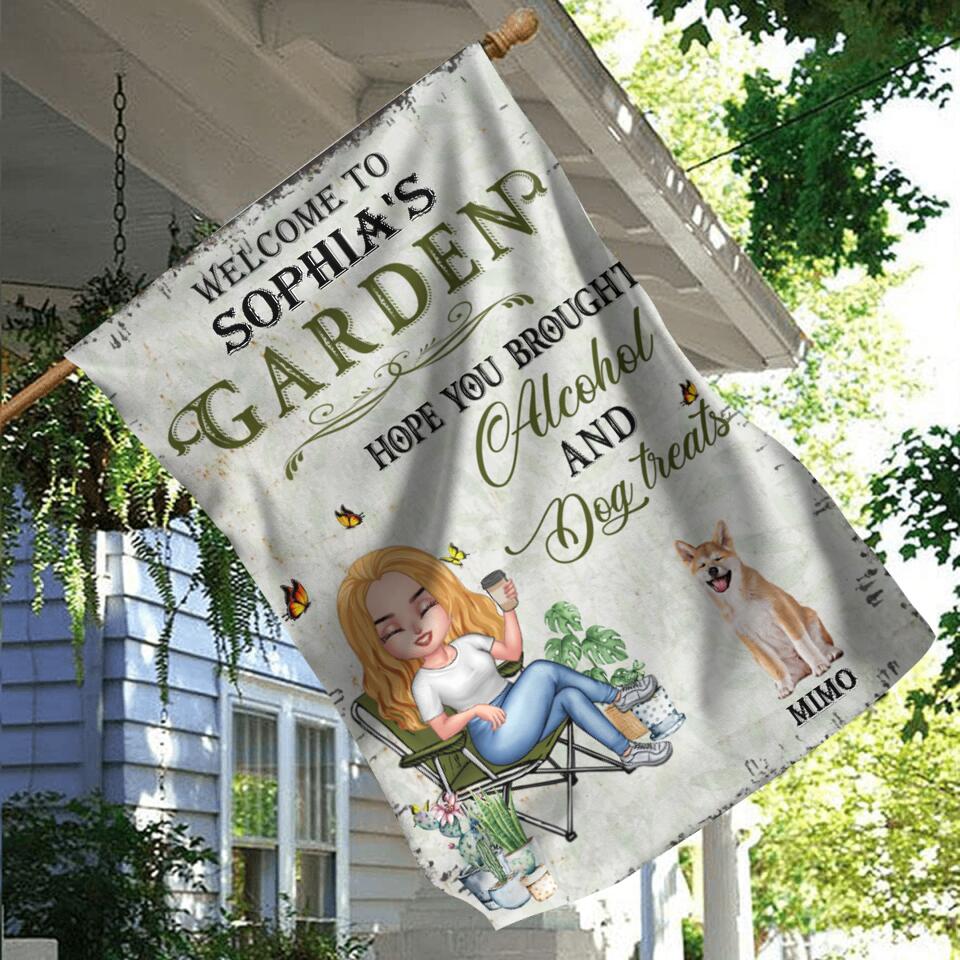 Personalized Pet Mom Flag - Up to 5 Pets - Mother's Day Gift Idea For Dog/Cat Lover - Hope You Brought Alcohol And Dog Treats
