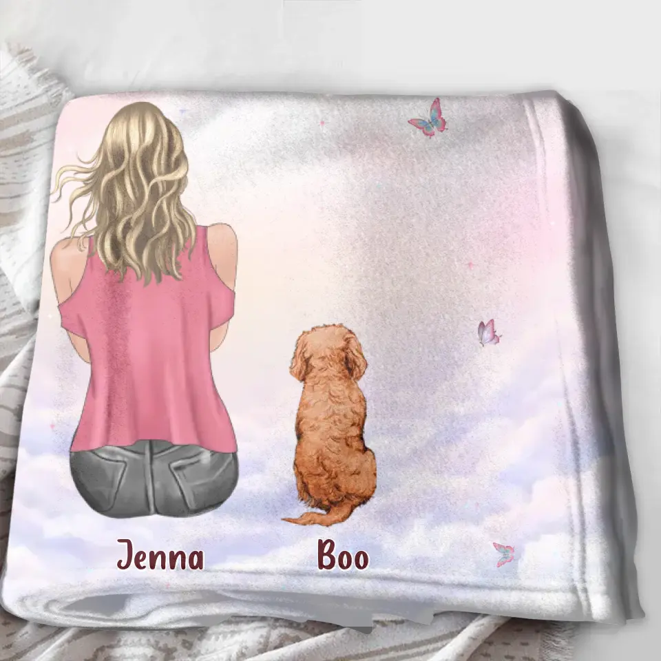 Personalized Dog Mom Pillow Cover/Quilt/Fleece Throw Blanket - Up to 5 Dogs - Gift Idea For Dog Lovers - I Am The Proud Owner Of A Spoiled Dog