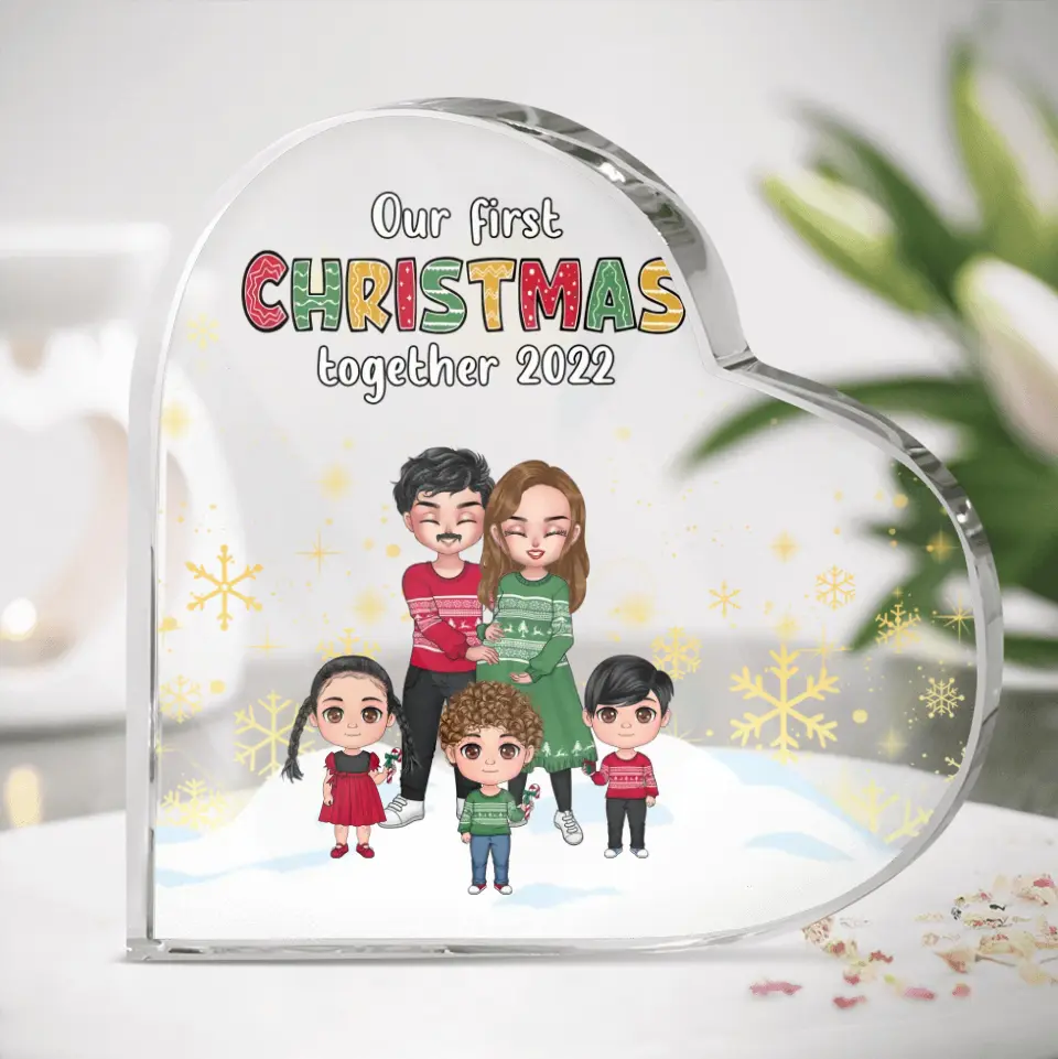 Custom Personalized Pregnant Mom And Family Crystal Heart - Gift Idea For Family/Christmas With Up To 3 Kids - Our First Christmas Together 2026