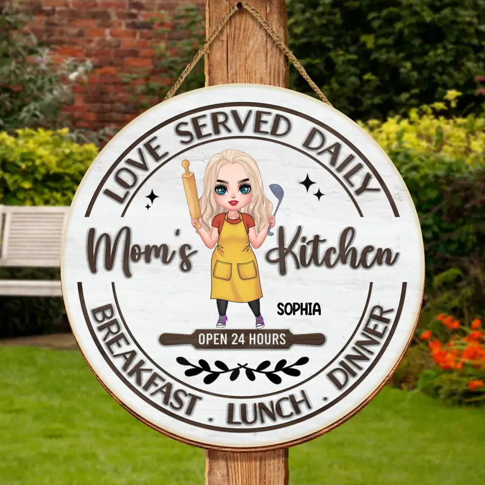 Personalized Mom's Kitchen Circle Wooden Sign - Mother's Day Gift Idea For Grandma/Mother - Love Served Daily