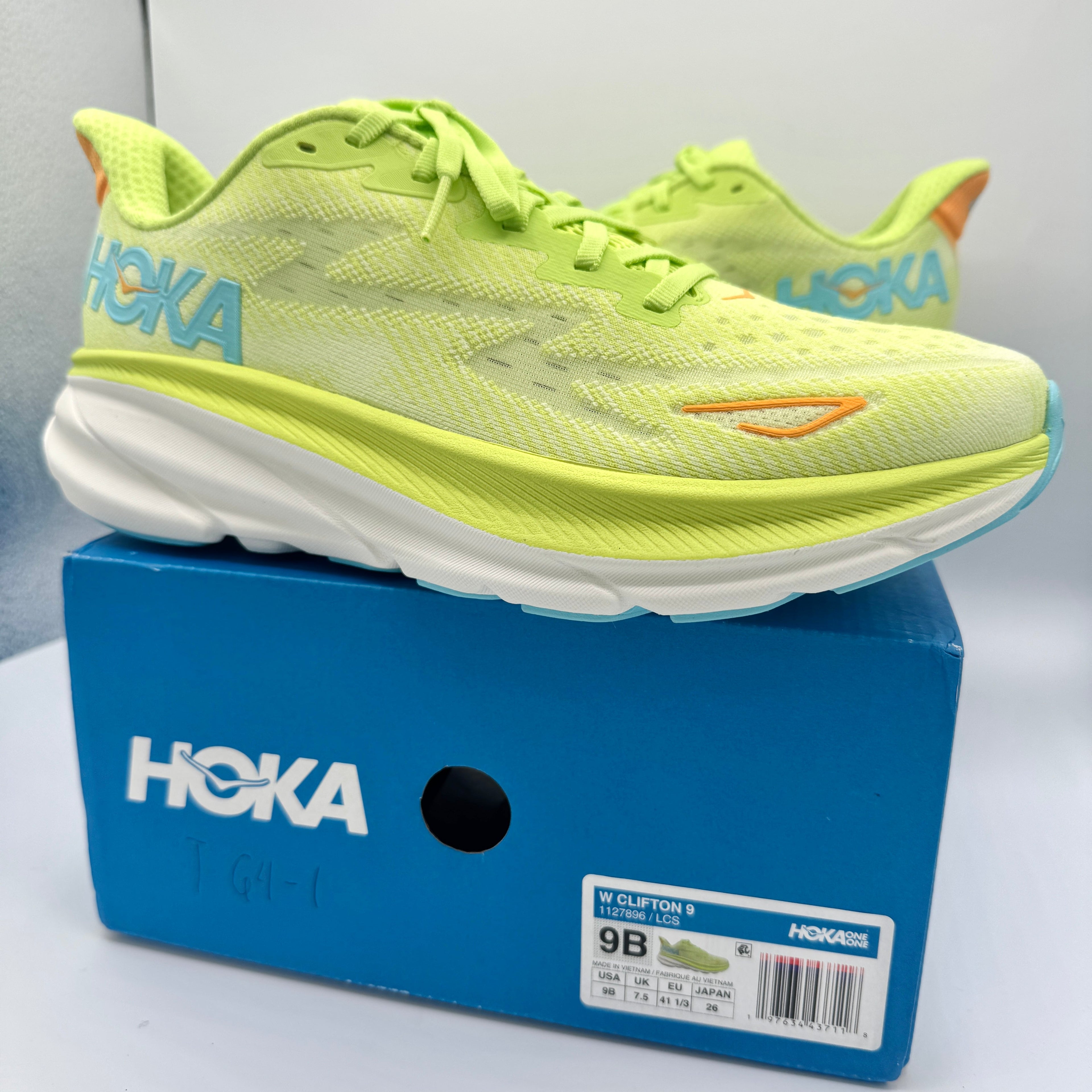 Hoka Clifton 9 Women’s Running Athletic Shoes in Yellow Lettuce Solar Flare