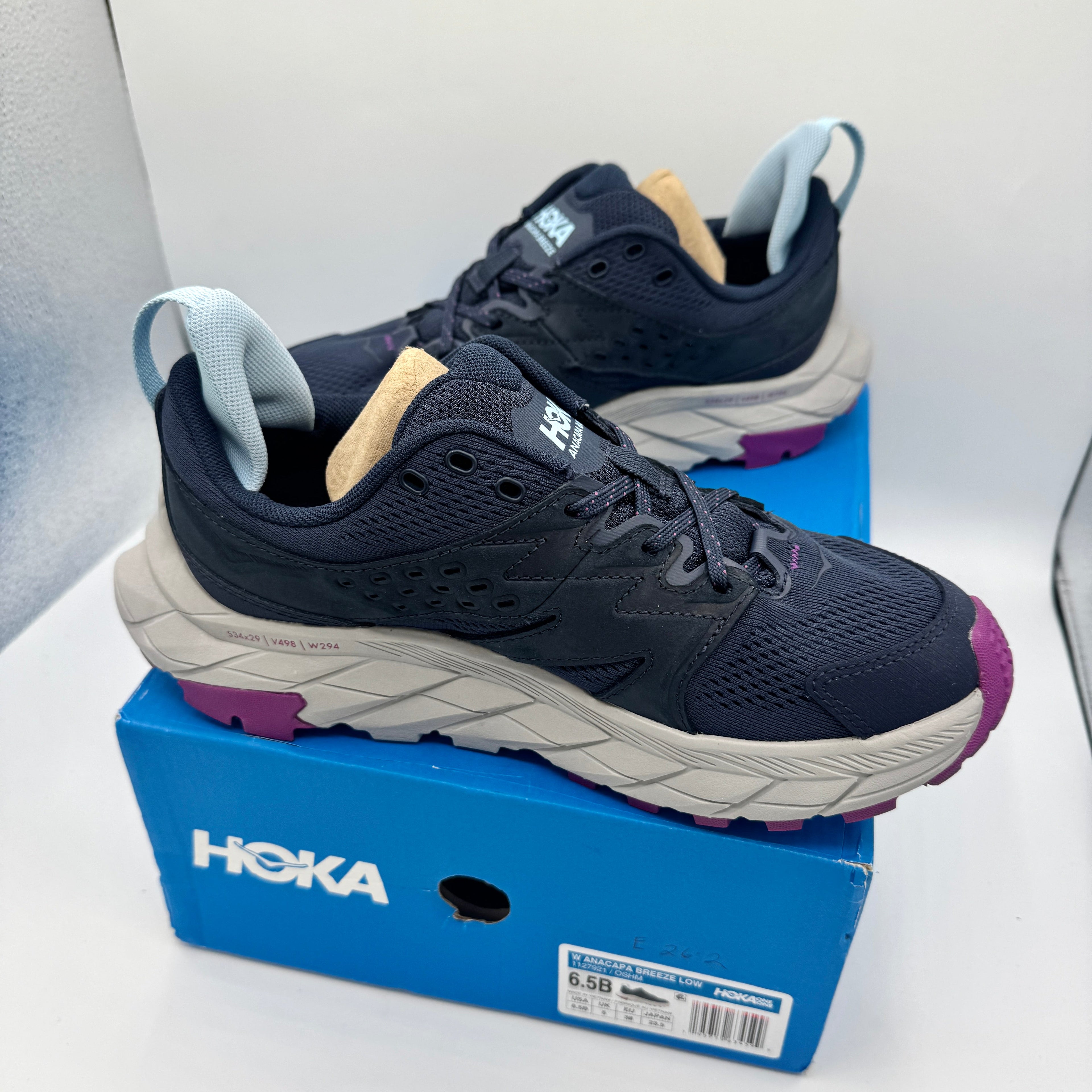Hoka Anacapa Breeze Low Women’s Hiking Shoes in Outer Space / Harbor Mist