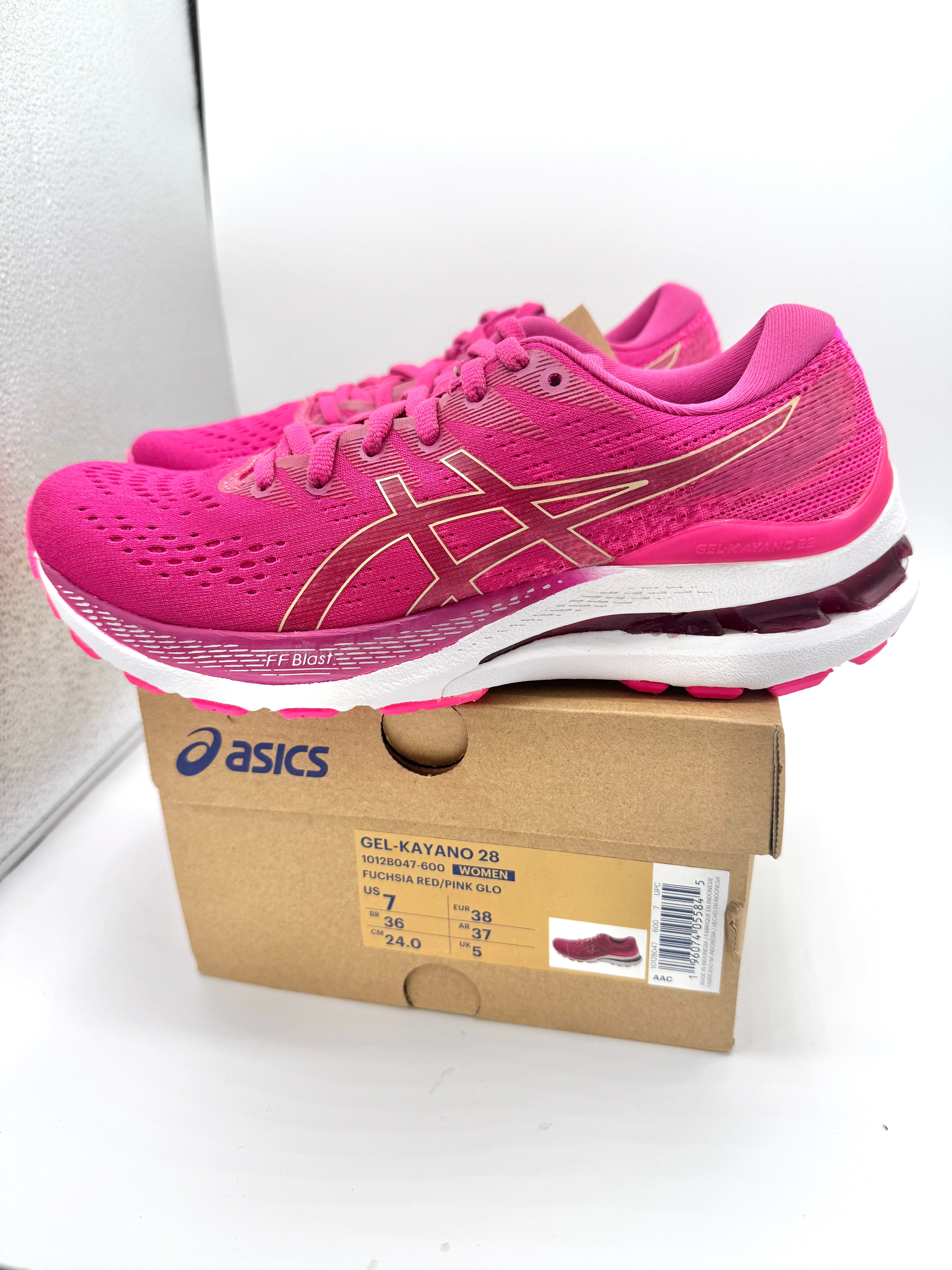 Asics Women’s Gel Kayano 28 - Fuchsia Red / Pink Glow