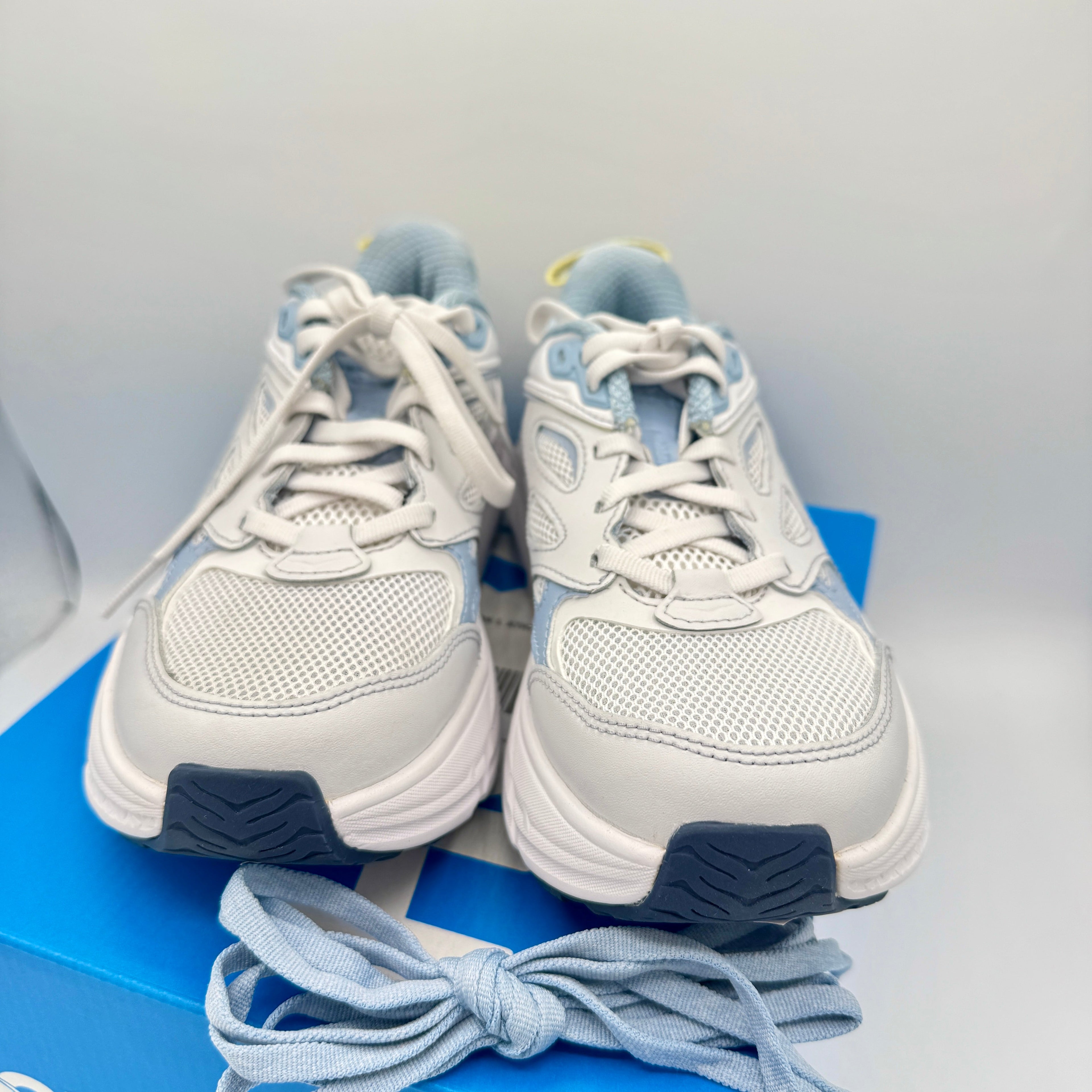 Hoka Clifton L Leather in Cosmic Grey / Varsity Navy Blue Unisex All Gender