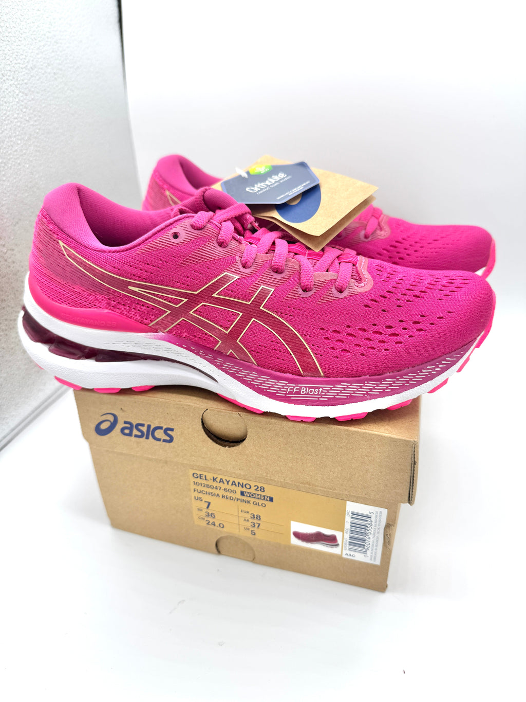 Asics Women’s Gel Kayano 28 - Fuchsia Red / Pink Glow