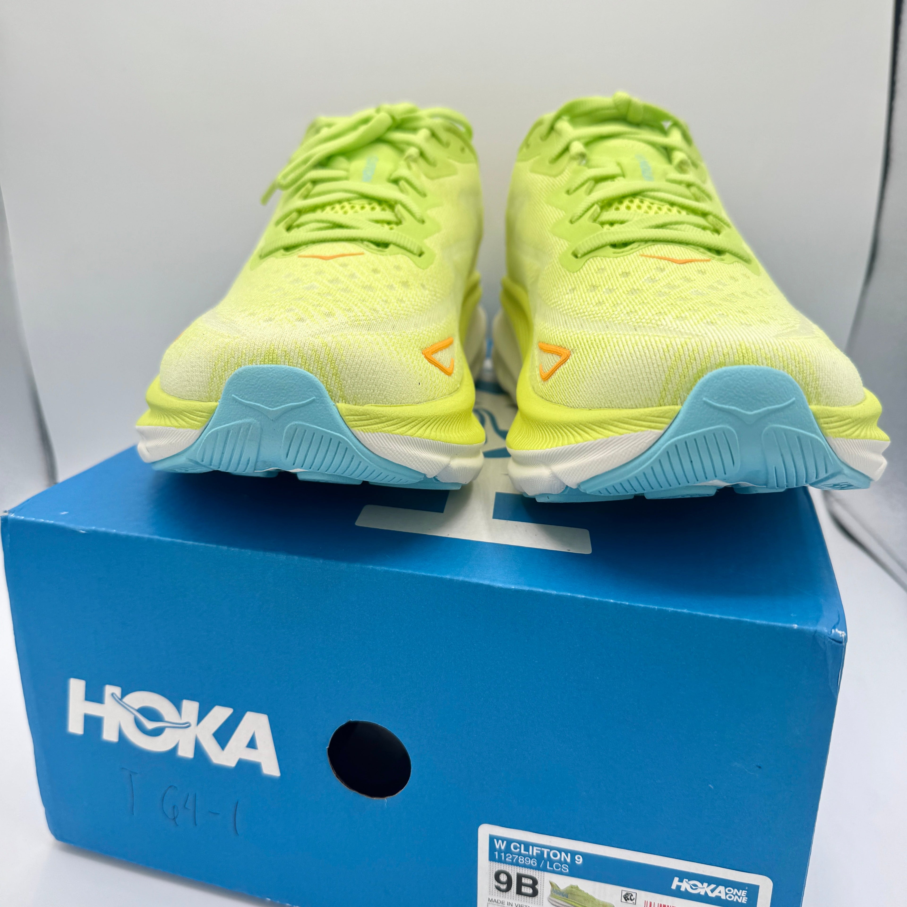 Hoka Clifton 9 Women’s Running Athletic Shoes in Yellow Lettuce Solar Flare