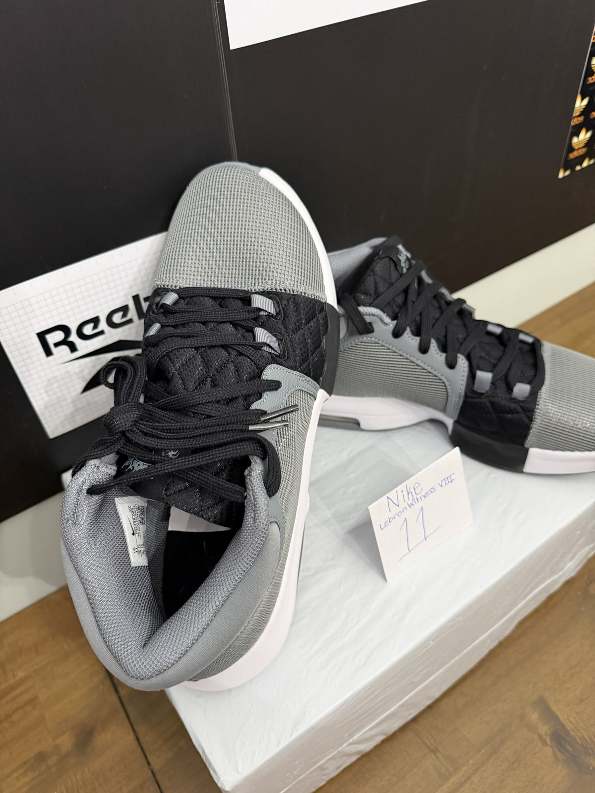 Nike LeBron Witness VIII - Cool Grey/Black 11M
